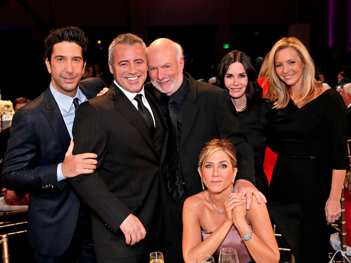 Murió James Burrows, creador de la serie ‘Cheers’ y director de varios episodios de ‘Friends’