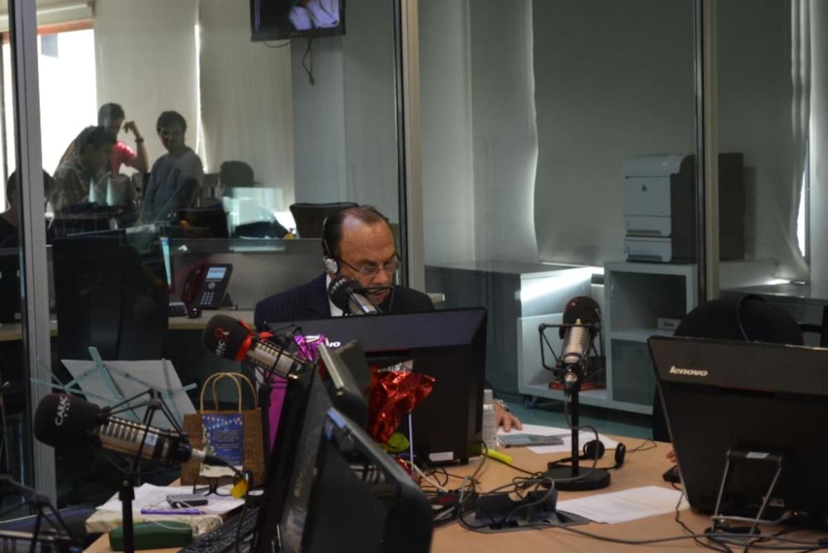 Neutral, inteligente y con humor fino, Peláez es uno de los periodistas más admirados en Colombia.