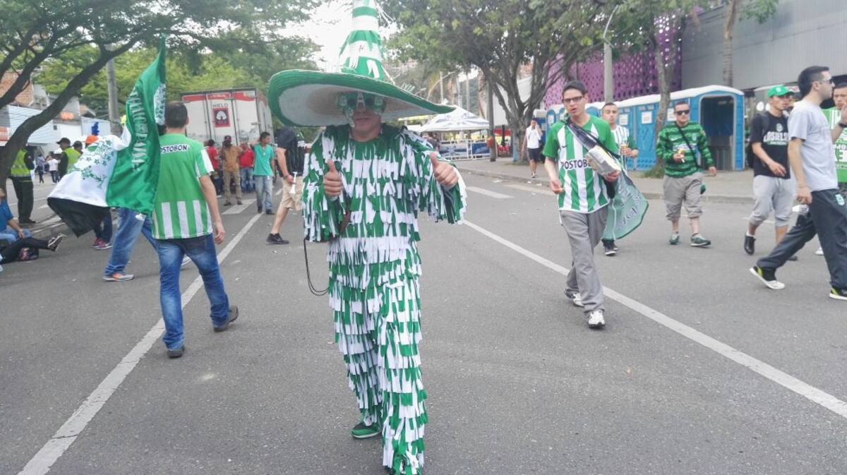 En las calles de la capital antioqueña la hinchada se muestra optimista y creen que se cumpla el sueño continental.