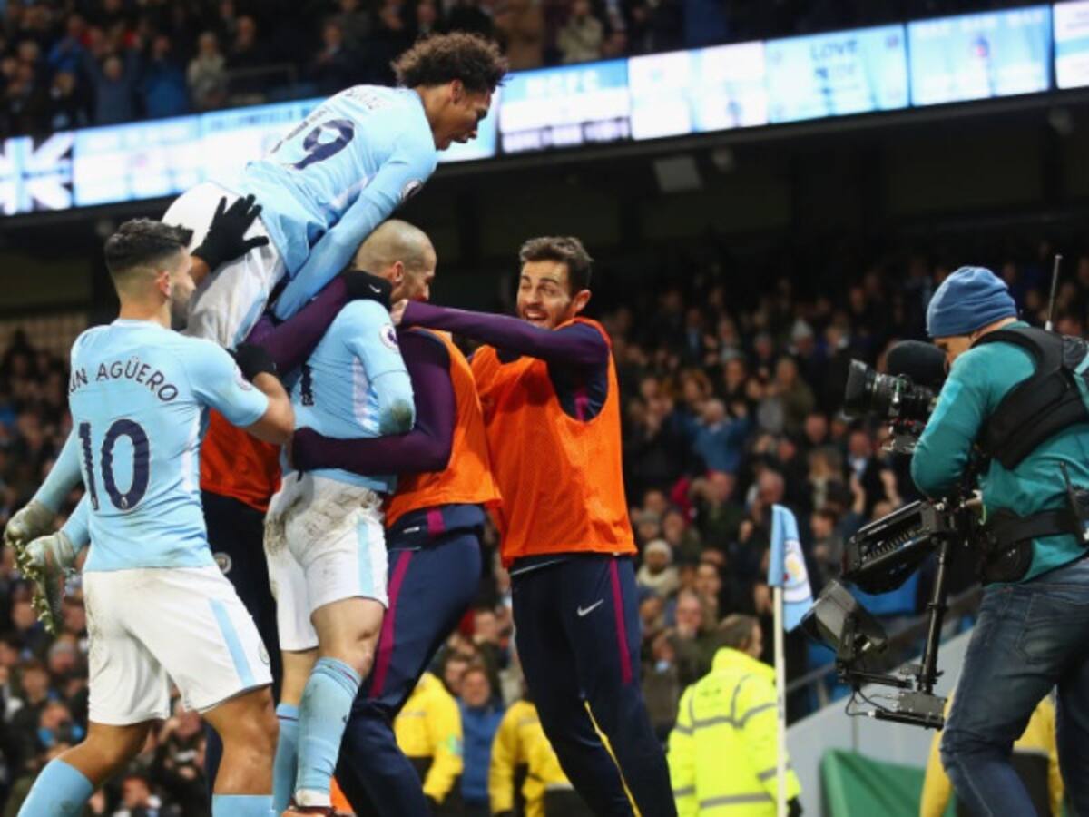 David Silva alarga la racha del Manchester City