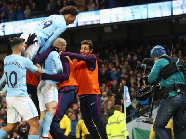 David Silva alarga la racha del Manchester City