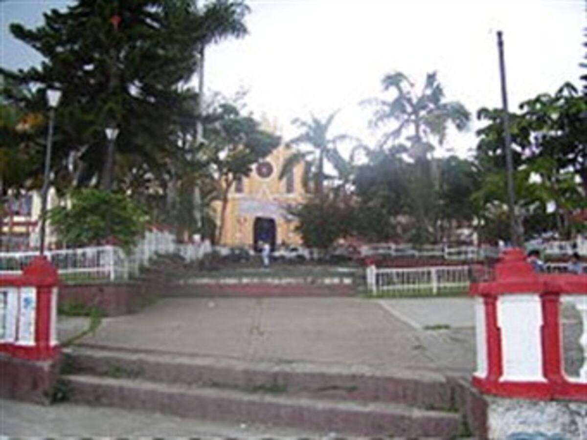 Gobernación Cundinamarqués atendió emergencia de inundaciones en el municipio de Cachipay