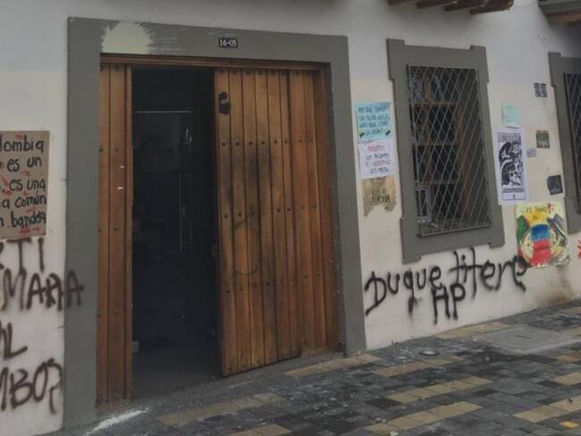 Daños a edificaciones públicas