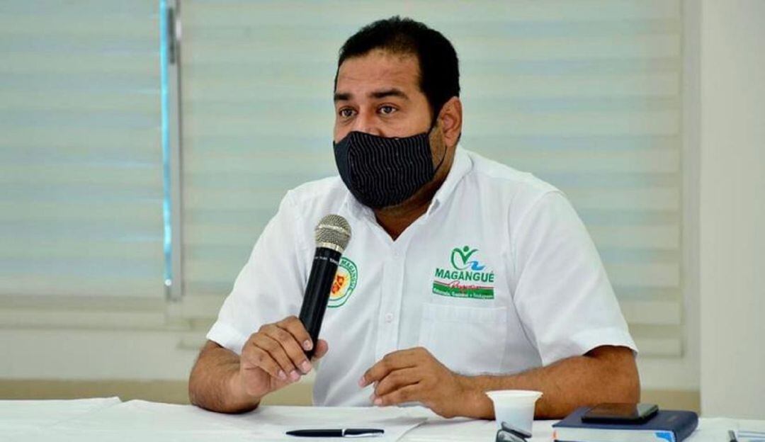 Carlos Cabrales, alcalde del municipio