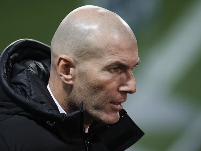 Zinedine Zidane se enojó en rueda de prensa previo al próximo partido del Real Madrid.