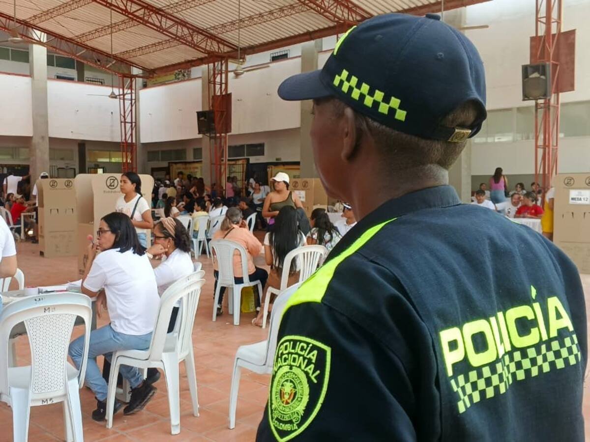 Dos personas fueron capturadas por varios delitos en puestos de votación en Sabanalarga y Ponedera