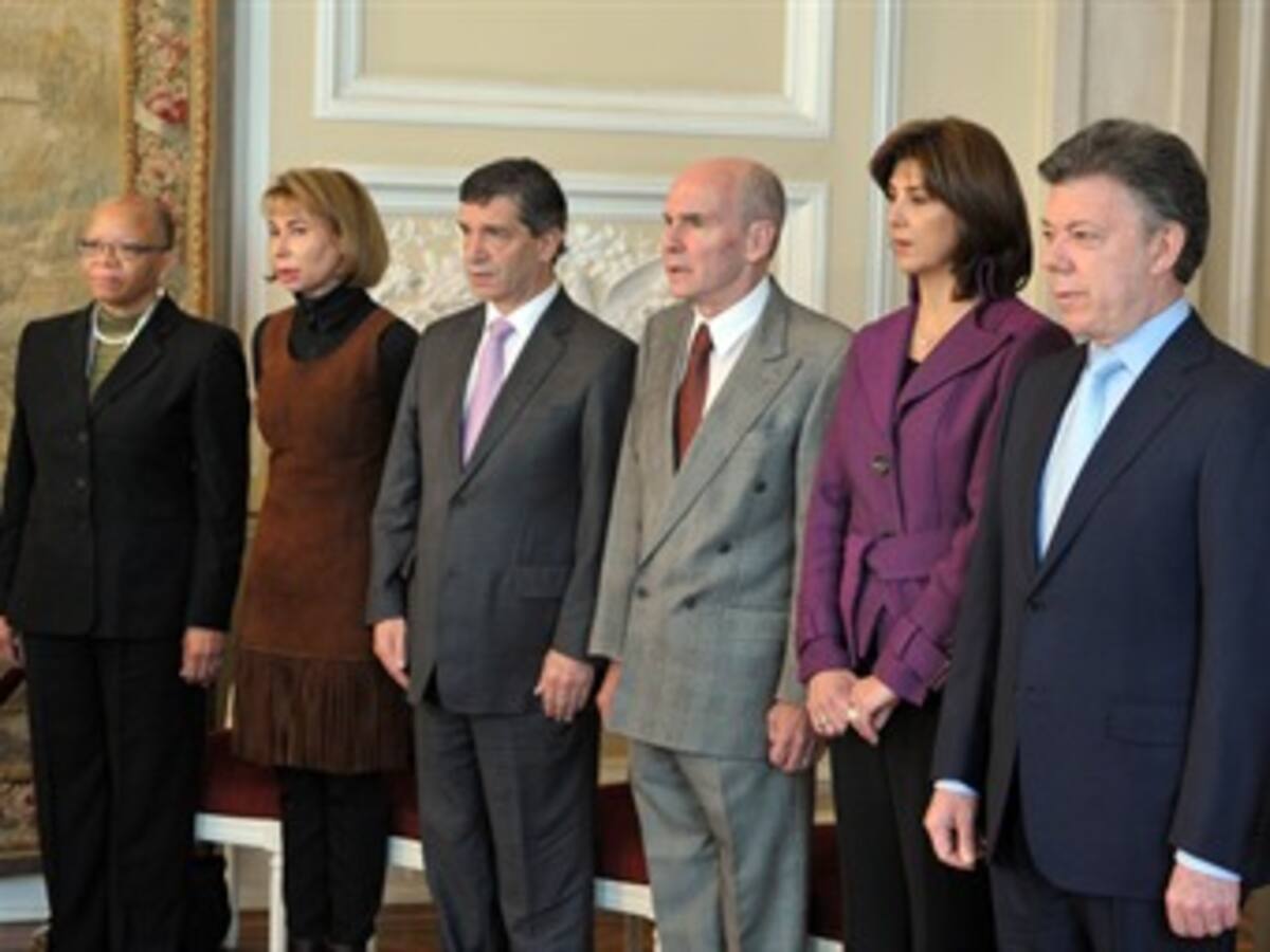 Colombia y EEUU firman acuerdo con OIT para proteger a trabajadores en TLC