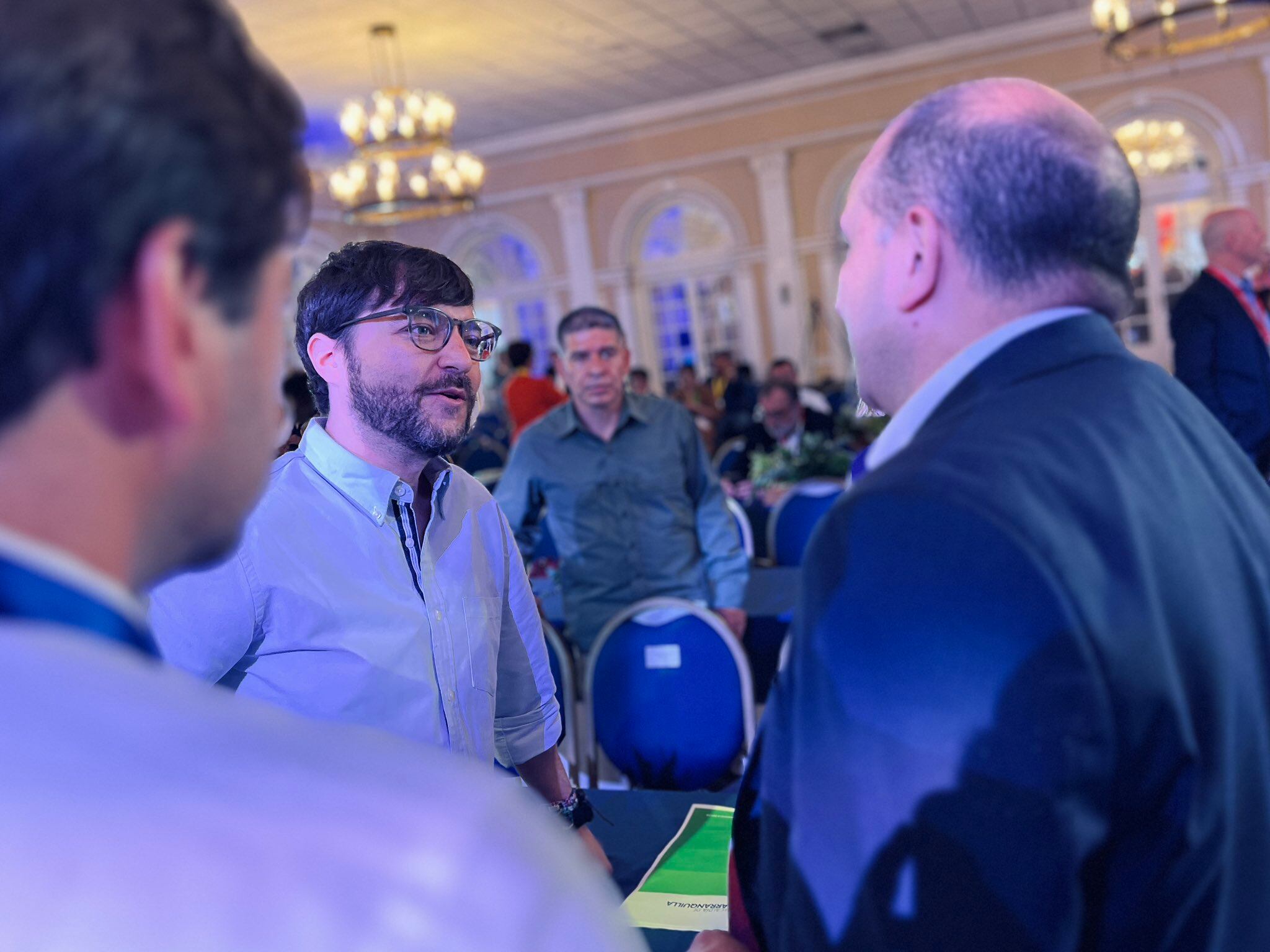 Alcalde Jaime Pumarejo durante asamblea de defensores del Pueblo de Iberoamérica./ Foto: Alcaldía de Barranquilla