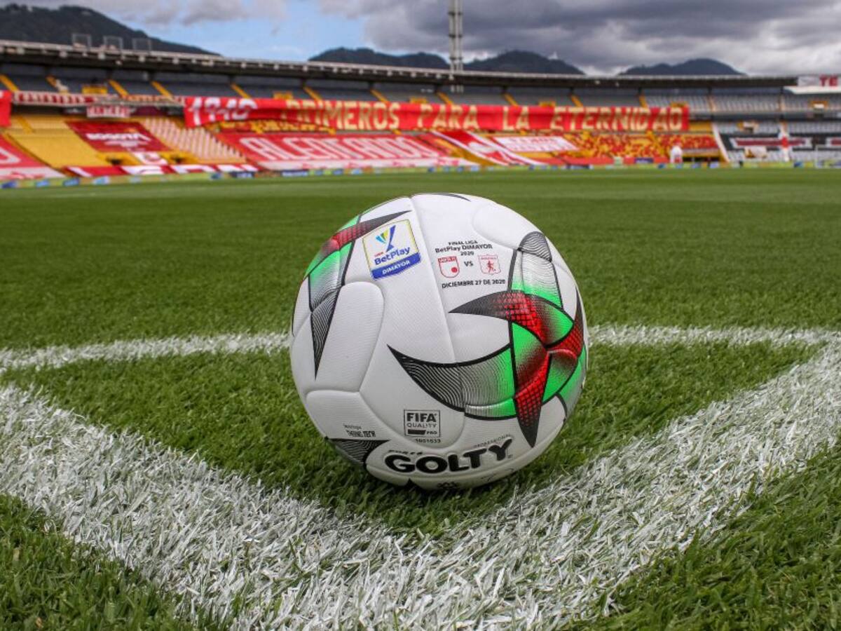 19 equipos del FPC piden cambiar repartición de dinero por derechos de TV