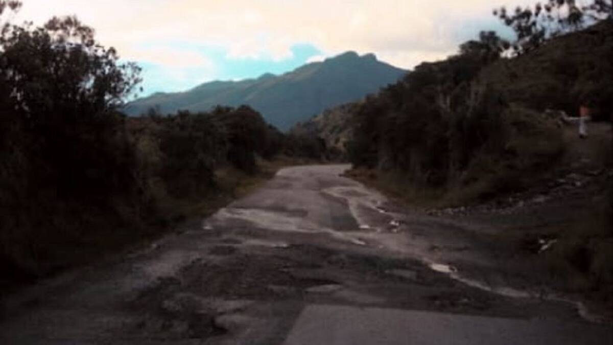 Comité de Cafeteros pide soluciones para la malla vial de Caldas