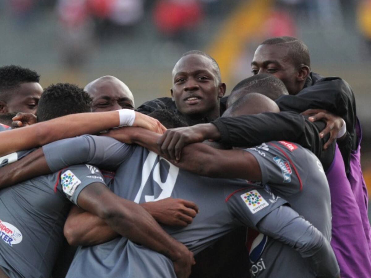 América venció 1-2 a Leones en el inicio de la Liga