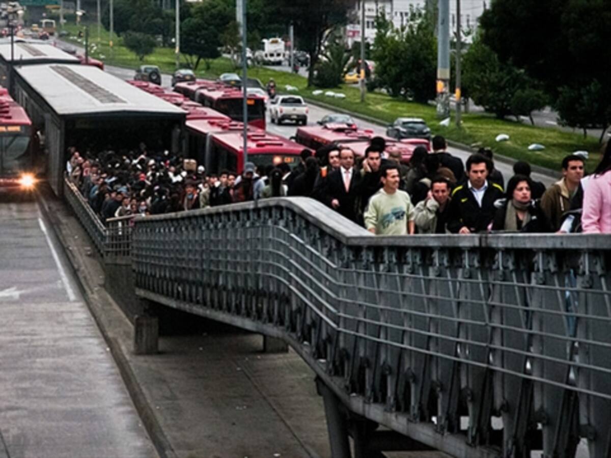 En marcha plan para evitar "colados" en Transmilenio