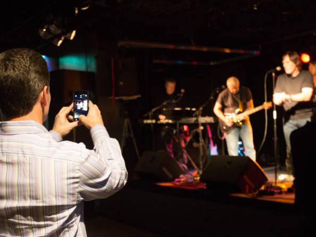 Google crea servicio de transmisión en vivo para competir con Periscope