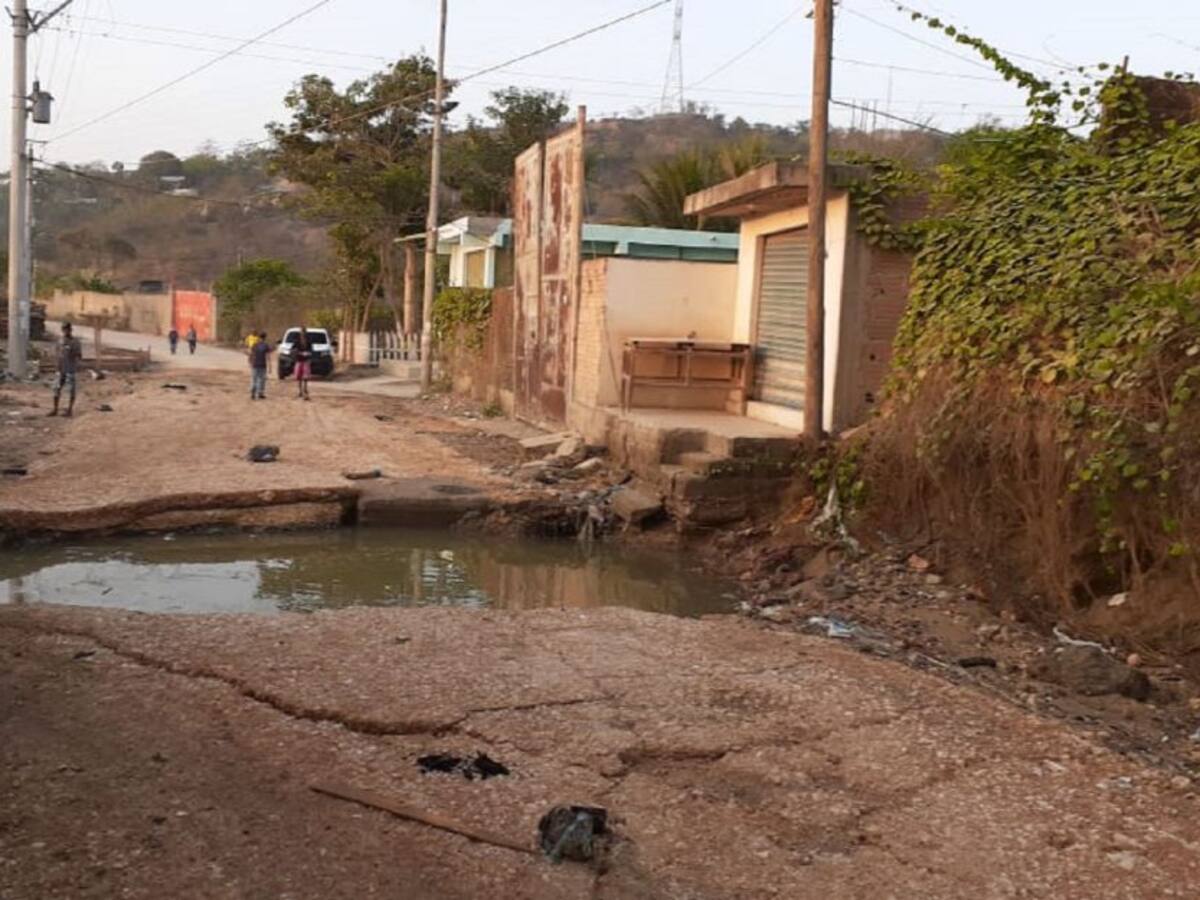 Daño en acueducto deja sin servicio al 50% de Cartagena