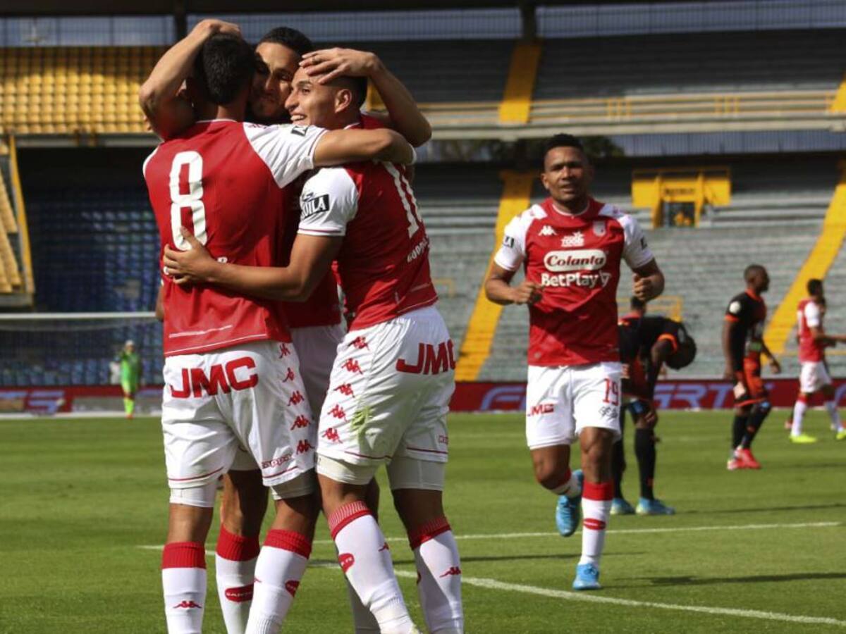 Santa Fe sigue en racha, le ganó a Envigado y pelea por entrar a los ocho