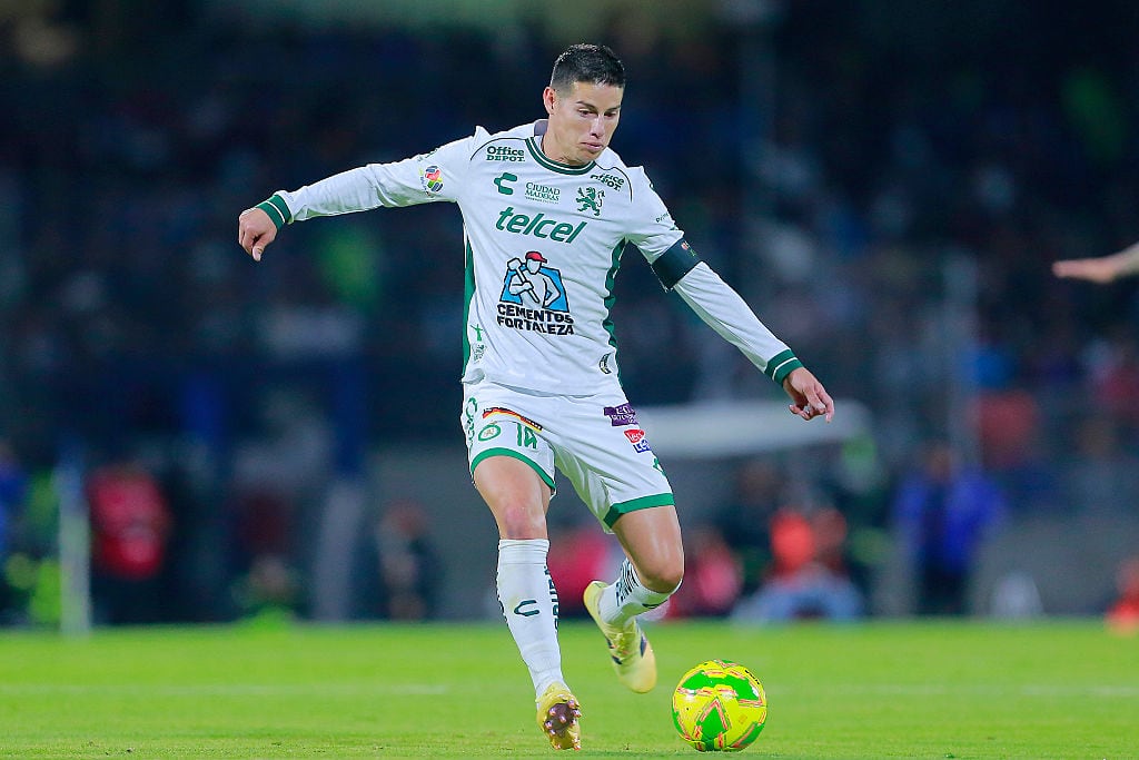 James Rodríguez frente al Cruz Azul por la Liga Mexicana / Mauricio Salas/ Getty Images