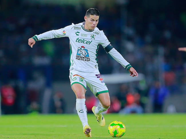 James Rodríguez frente al Cruz Azul por la Liga Mexicana / Mauricio Salas/ Getty Images