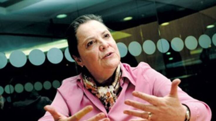 El gran reto es entregar las obras pendientes antes del 31 de diciembre: Clara López