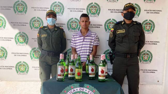 El sujeto fue sorprendido por la Policía cuando emprendía la huida de un local comercial ubicado en el centro de esa población