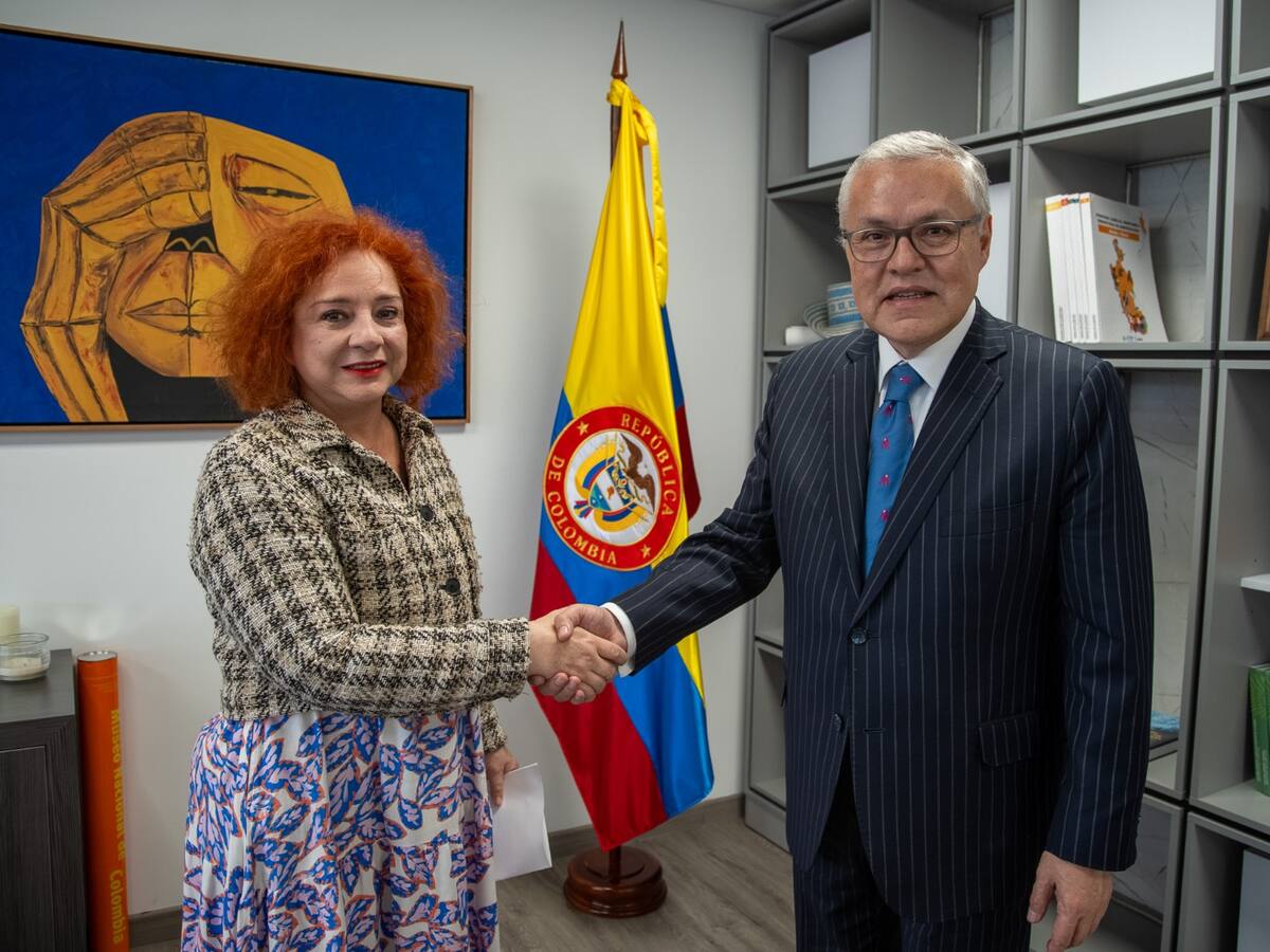 El exministro de Justicia, Néstor Osuna, se une a la Unidad para las Víctimas