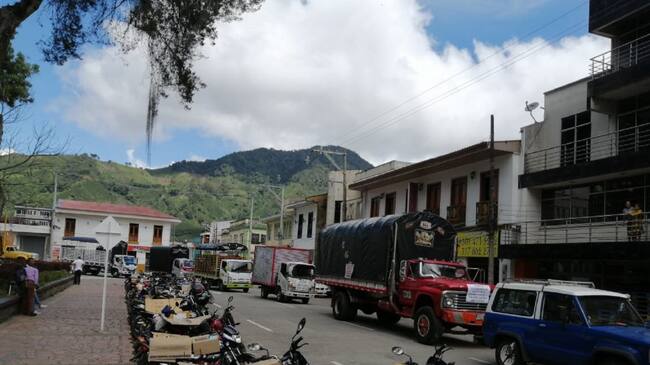 Los camioneros protestan en Líbano.