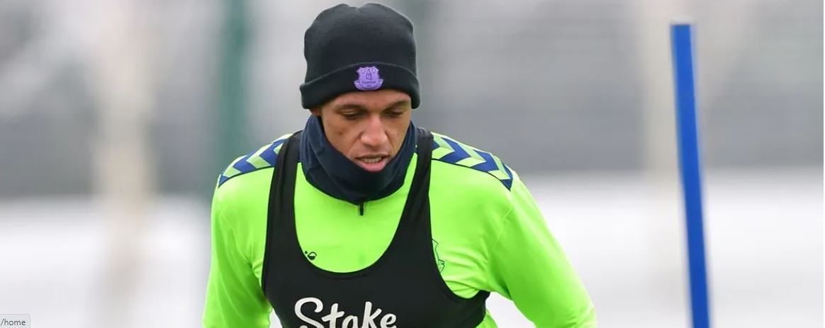 Yerry Mina en su regreso a entrenamientos con el Everton / evertonfc.com