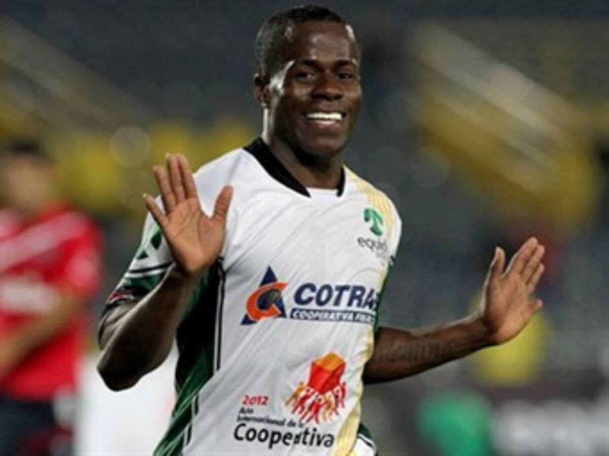 Carmelo Valencia no jugará con Santa Fe para ir al fútbol chino
