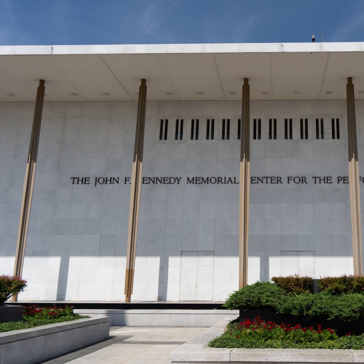 ¿Centro Kennedy en EE.UU. cerró porque la justicia impidió a Trump ponerle su nombre?