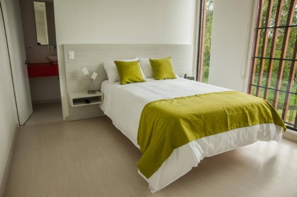 Dormitorio de la habitación del Director Técnico.