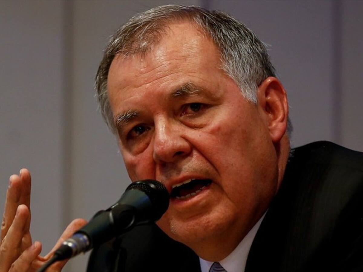 Procurador apoya reanudación de fumigaciones aéreas a cultivos ilícitos