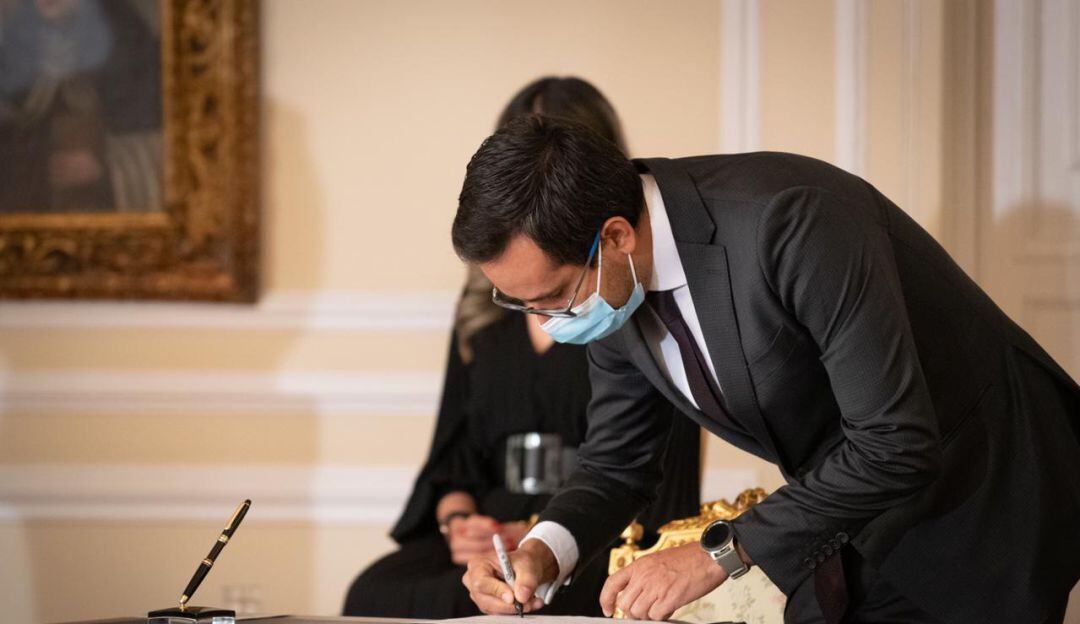 Recaudo de impuestos a mayo