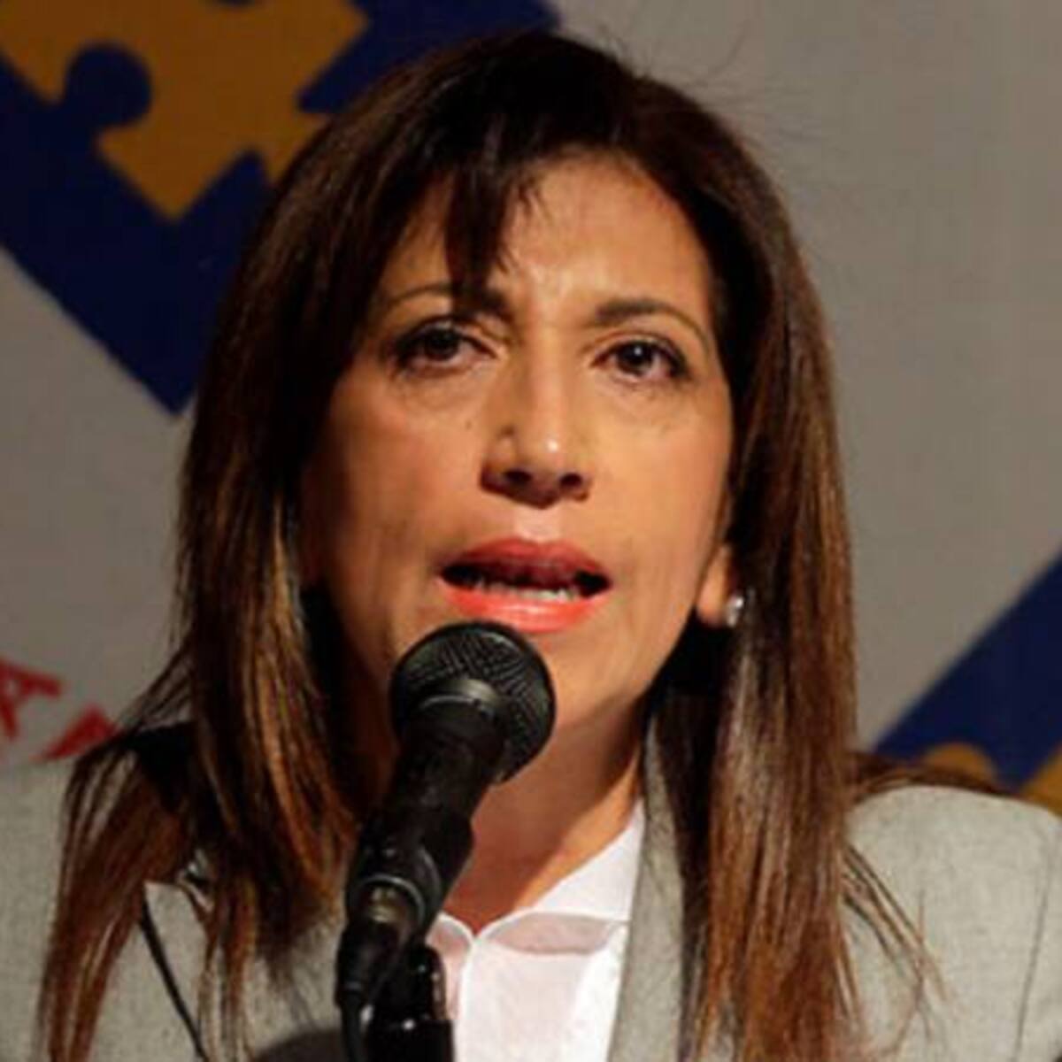 Archivan investigación contra Martha Lucía Zamora por caso de Sigifredo López