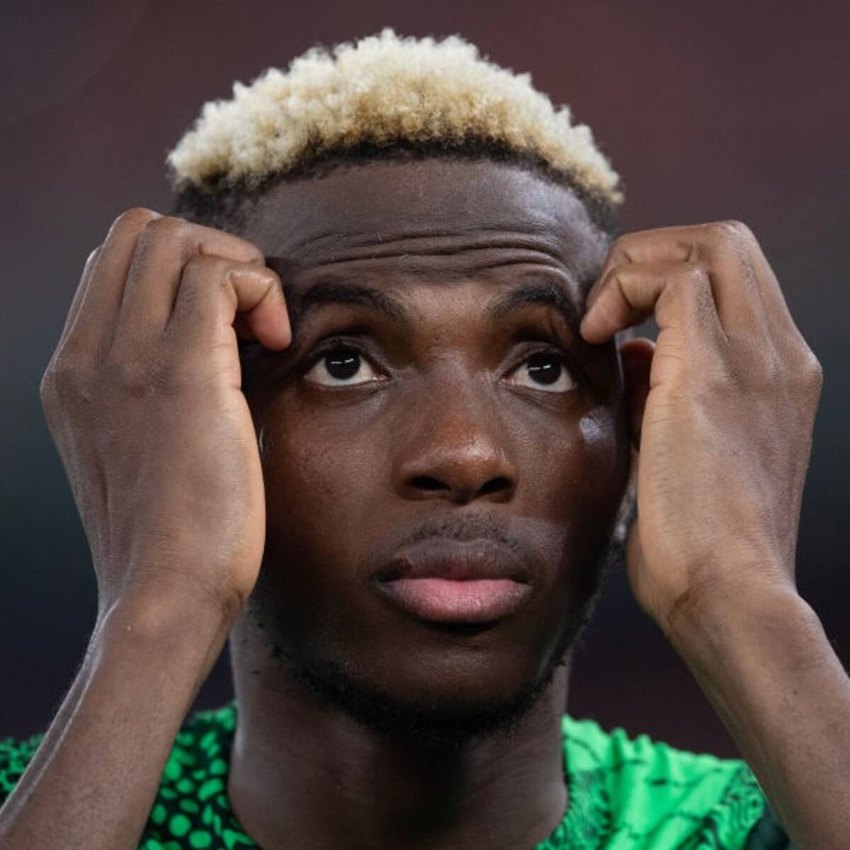 Escándalo en la Selección de Nigeria: Osimhen explotó contra el técnico Finidi George