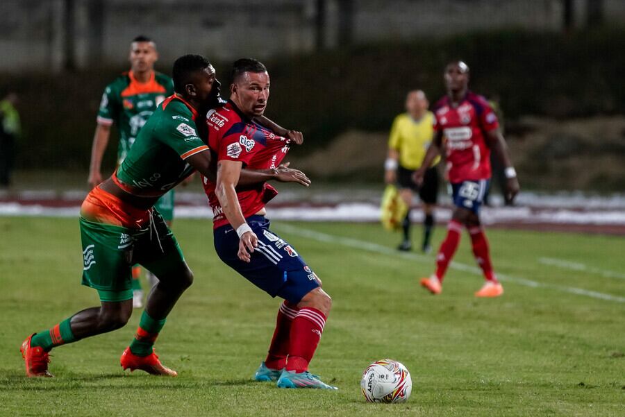 Duelo de Liga entre Medellín y Envigado / Colprensa
