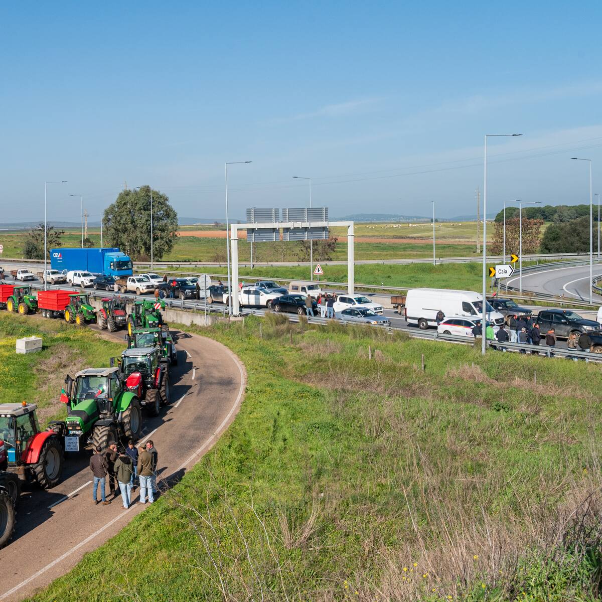 Cientos de agricultores en Portugal se unen a las protestas europeas