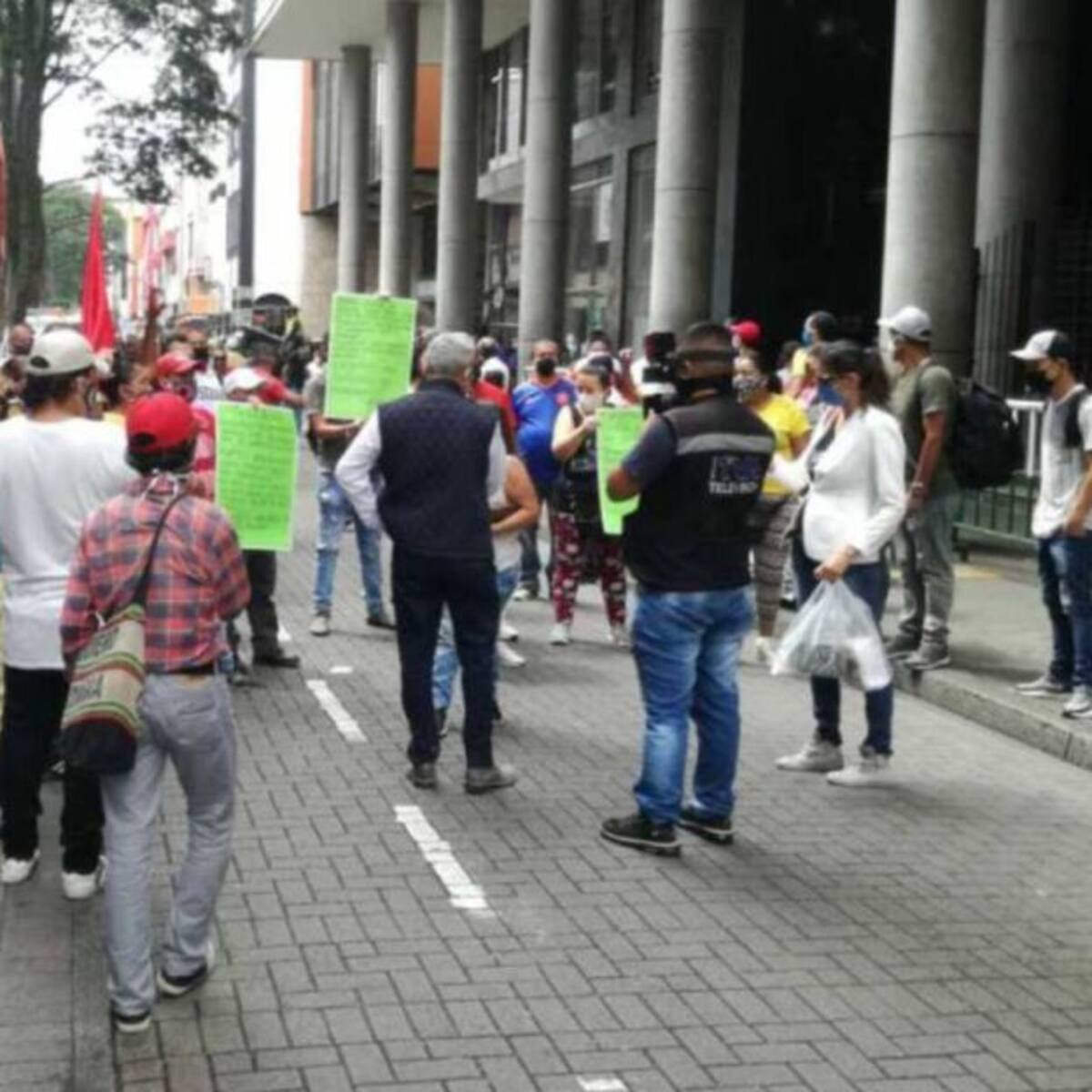 Habitantes de La Bella saldrán a marchar por el estado de las vías rurales