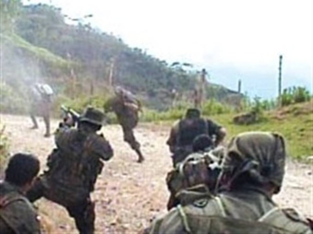 La guerrilla hostiga a Corinto Cauca