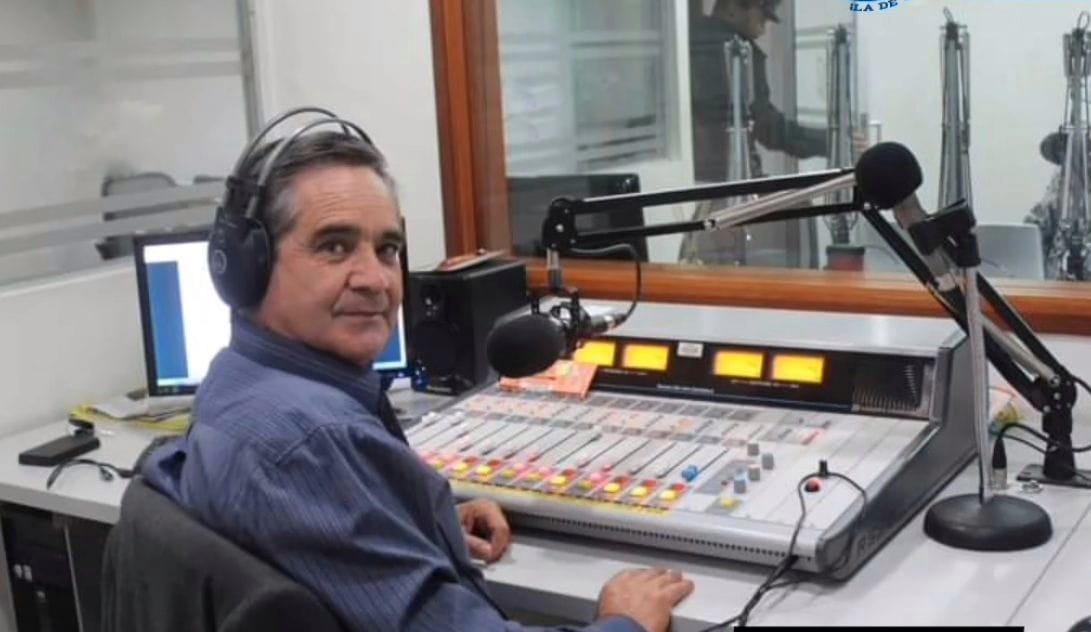 El reconocido hombre de radio, Israel Mendoza Medina, decidió recurrir a la eutanasia para ponerle fin a la enfermedad que lo aqueja hace 5 años / Cortesía: César Augusto Mendoza