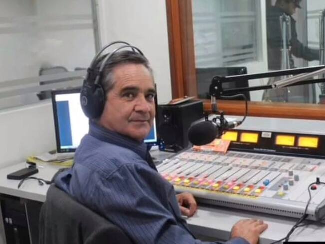 El reconocido hombre de radio, Israel Mendoza Medina, decidió recurrir a la eutanasia para ponerle fin a la enfermedad que lo aqueja hace 5 años / Cortesía: César Augusto Mendoza