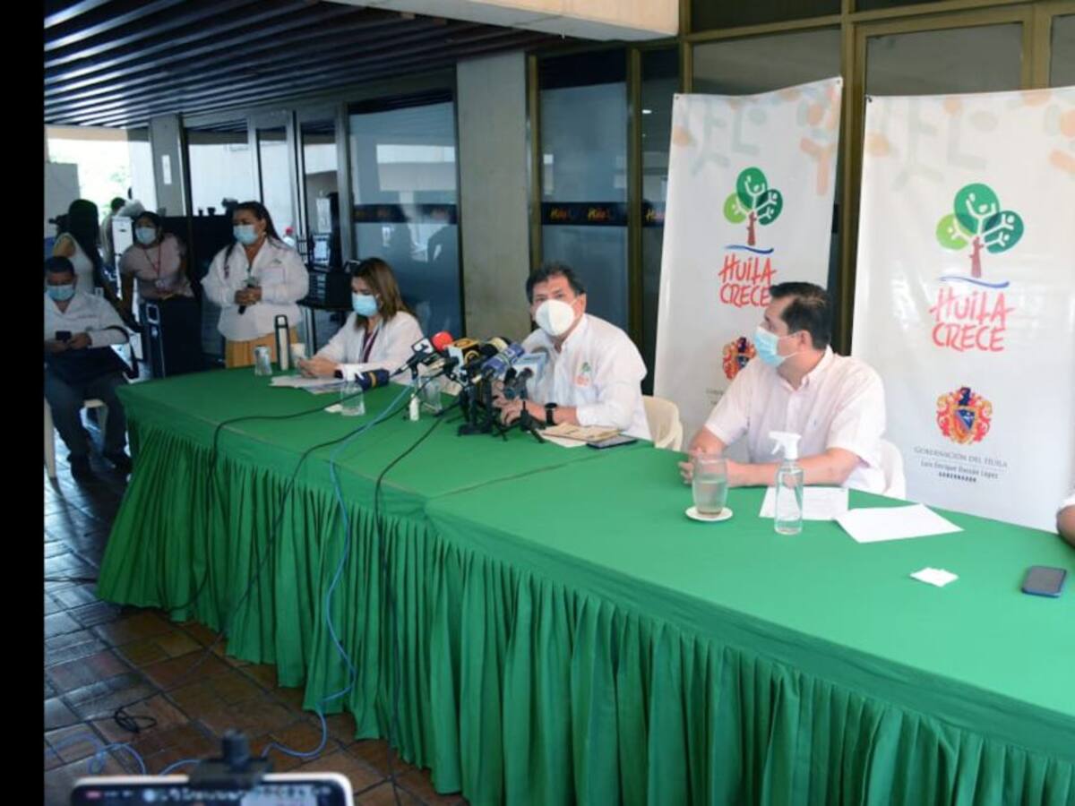 Inicia vacunación unificada en 20 municipios del Huila