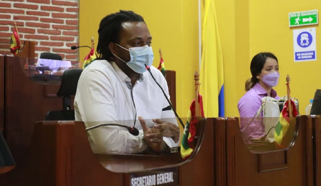 Todo indica a que el alcalde William Dau tendrá que apartar del cargo nuevamente al funcionario.