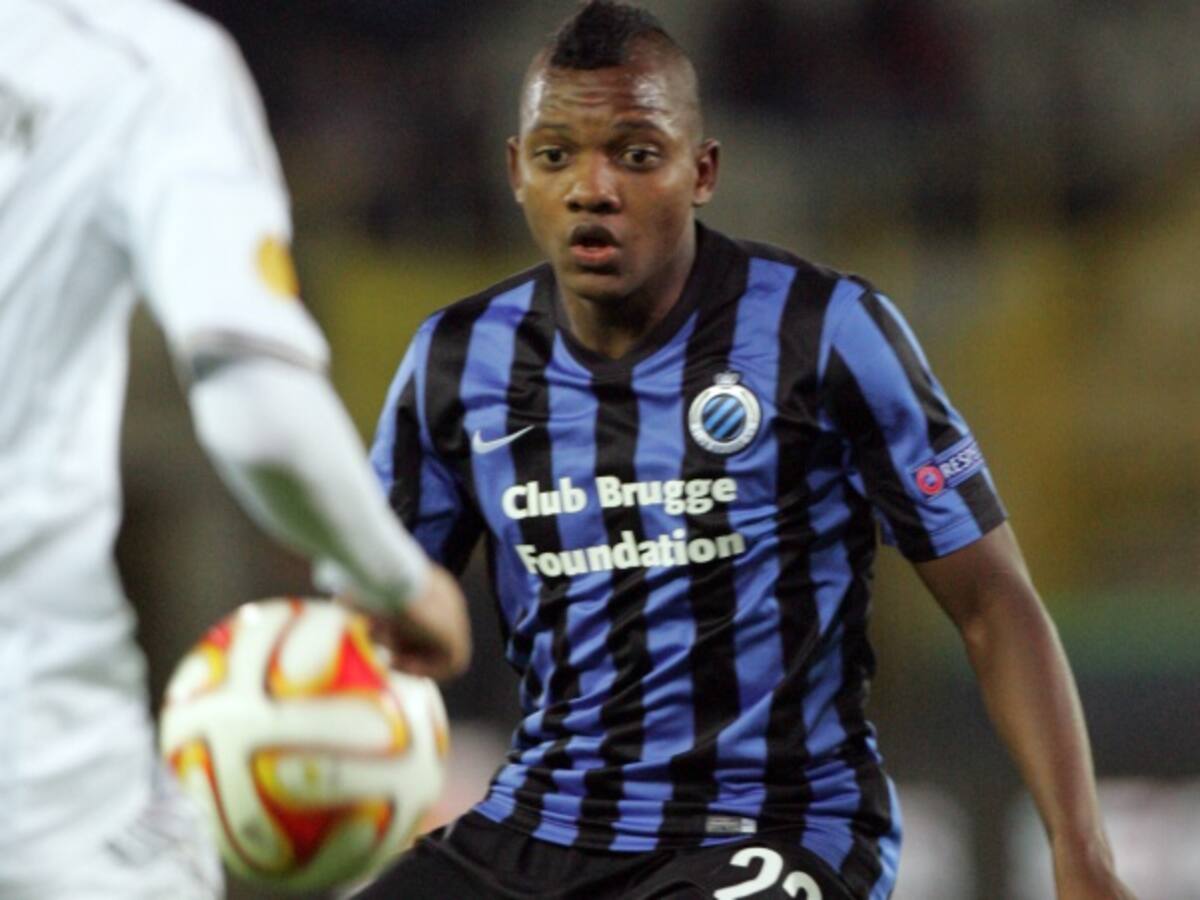 José Izquierdo anotó un gol 'maradoniano' en el triunfo del Brujas