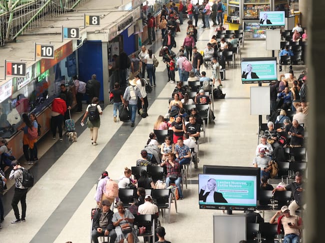 Más de 750 mil pasajeros pasaron por las terminales de Medellín en la semana de receso