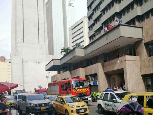 Muere trabajador al caer del piso once sobre un ascensor en la Beneficencia