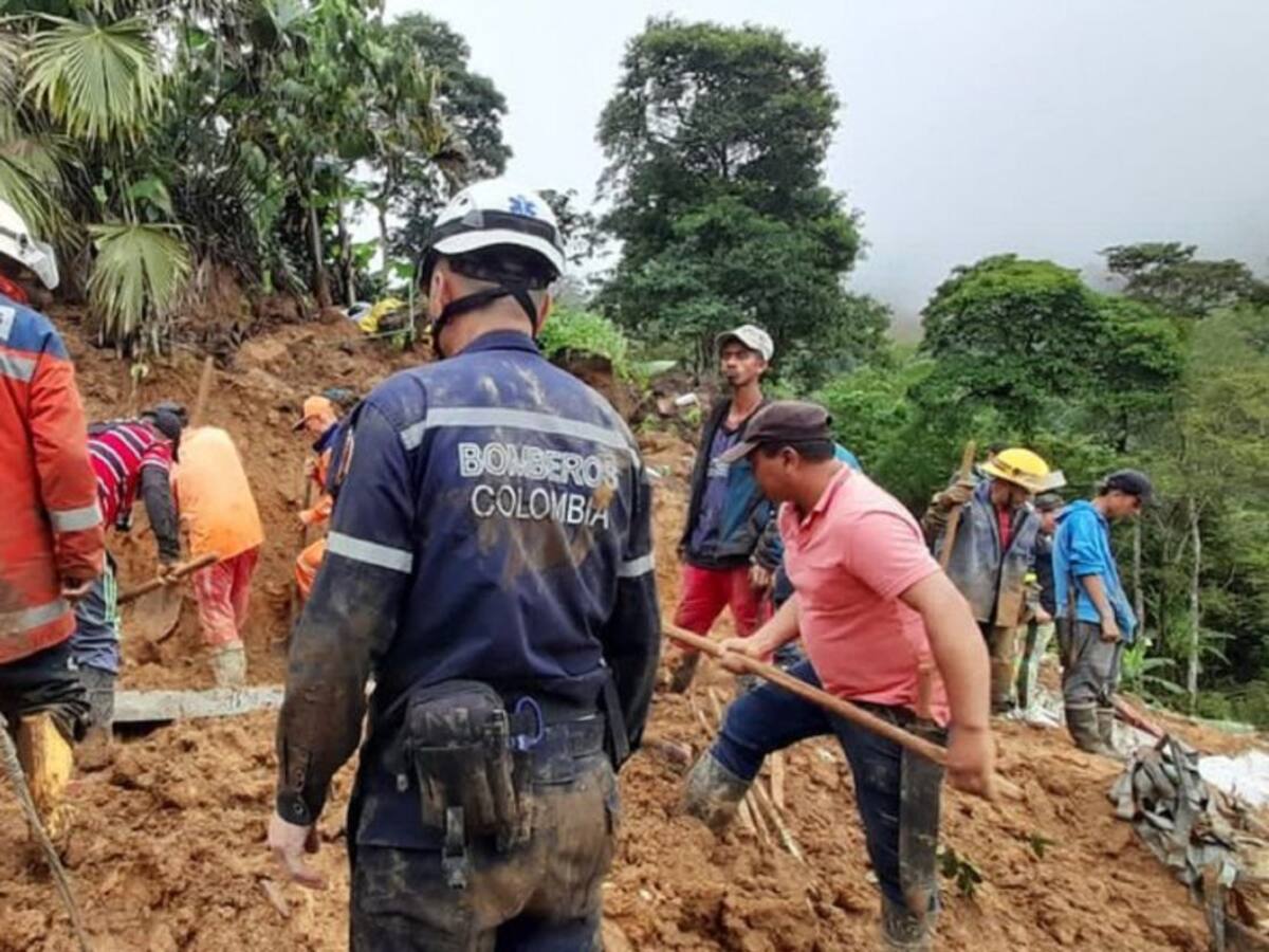 Rescatan un cuerpo sin vida y continúan con la búsqueda de otra persona