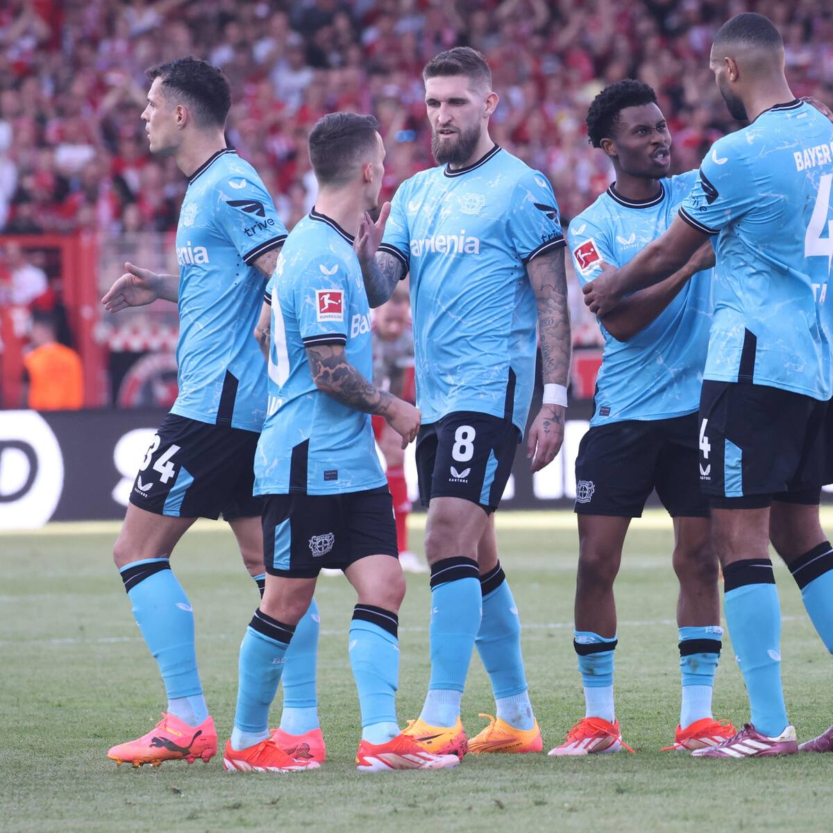 Bayer Leverkusen vence a Unión Berlín y está a una victoria de consagrarse campeón
