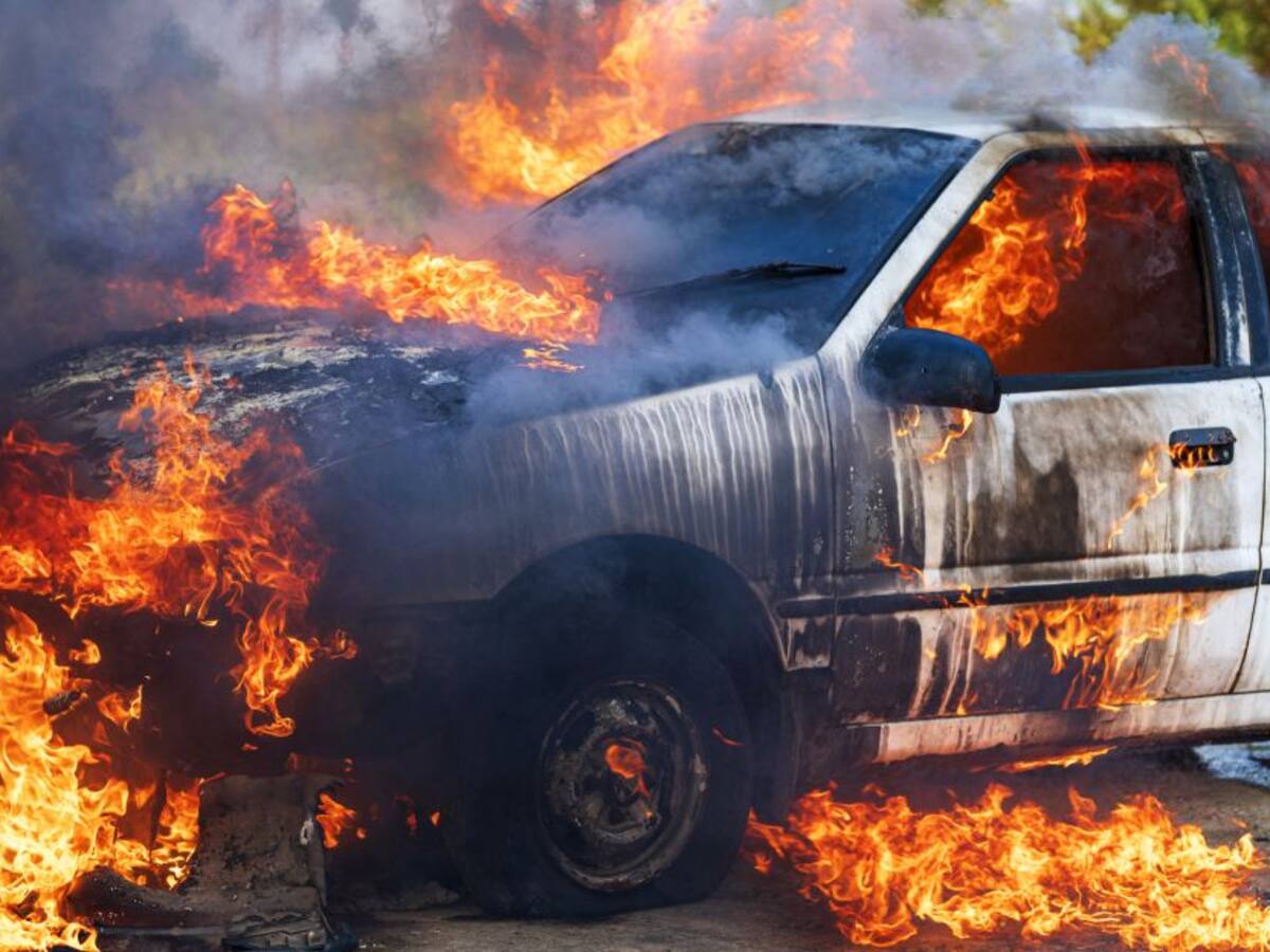 ¿Por qué un carro puede explotar tras un accidente?