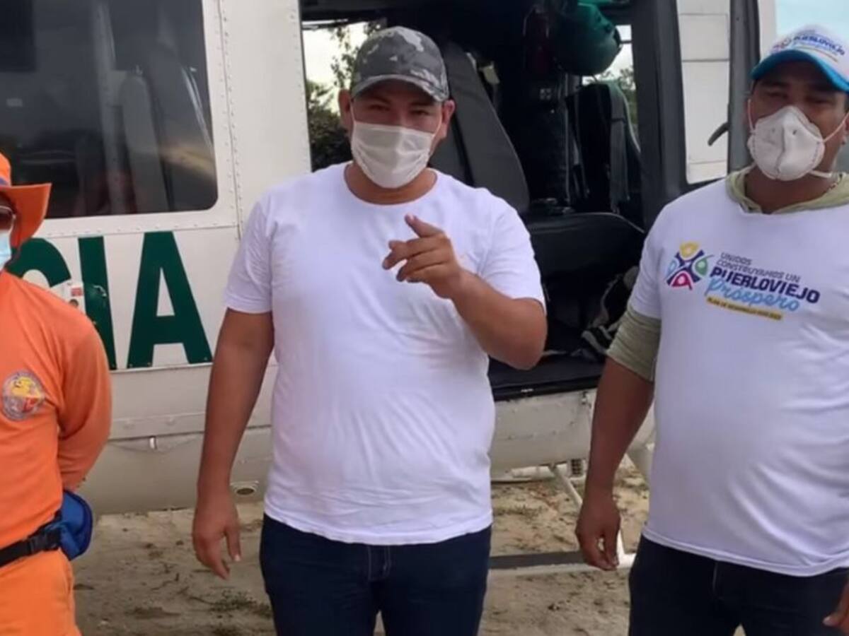 Por cielo, tierra y mar buscan a un pescador desaparecido en Puebloviejo