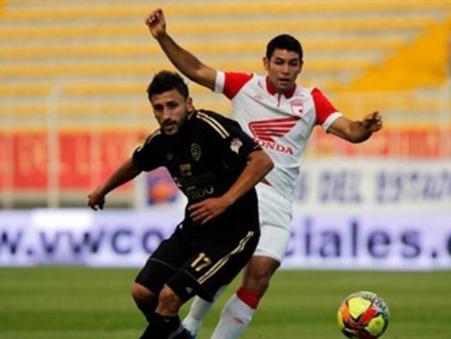 Fortaleza se estrenó como local en primera división ante Santa Fe