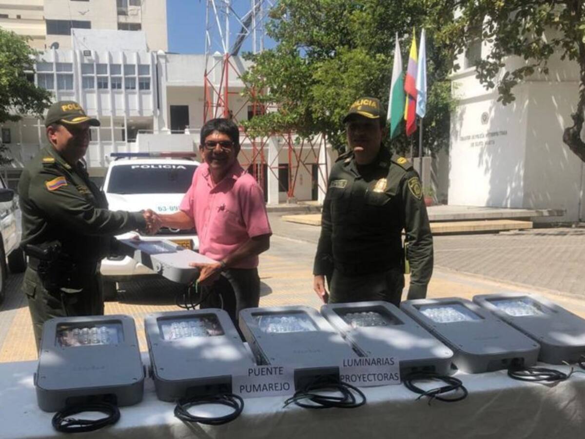 Policía de Santa Marta recupera elementos hurtados del Puente Pumarejo